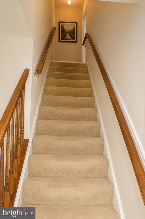 Image 24 of property listing at 1389 REDWOOD CIR, La Plata, MD 20646