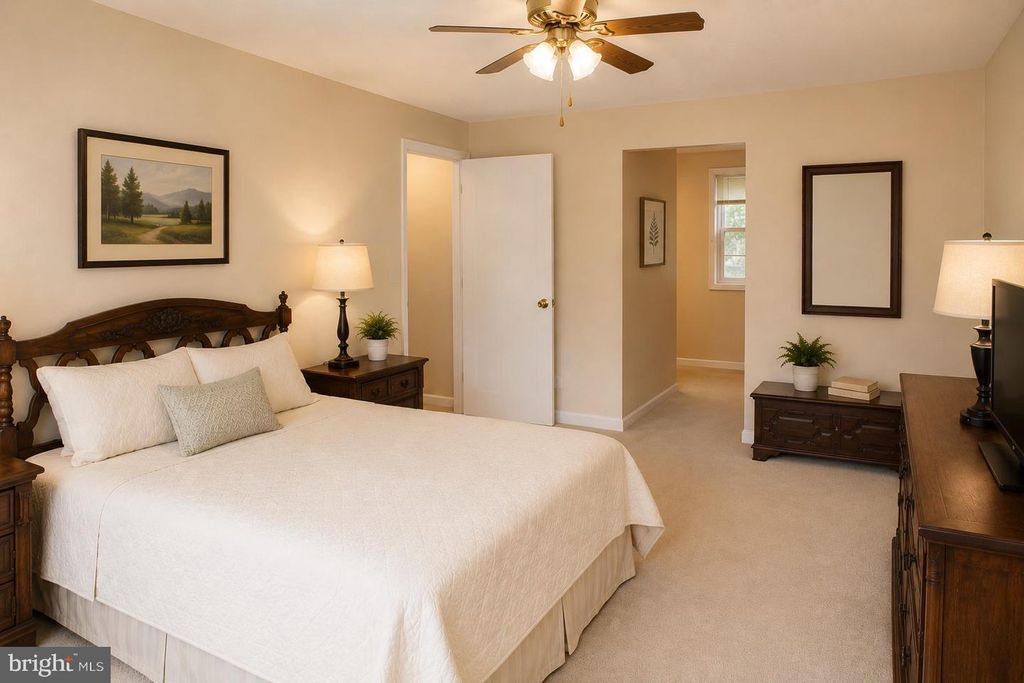 Image 25 of property listing at 1389 REDWOOD CIR, La Plata, MD 20646