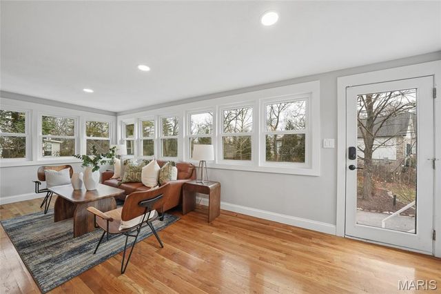 1612 Dougherty Ferry Road, Kirkwood, MO 63122