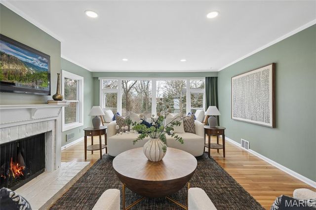 1612 Dougherty Ferry Road, Kirkwood, MO 63122