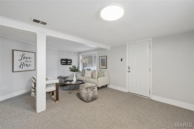 1612 Dougherty Ferry Road, Kirkwood, MO 63122