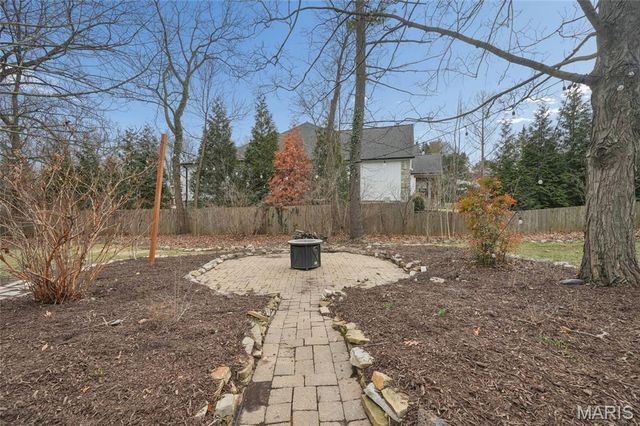 1612 Dougherty Ferry Road, Kirkwood, MO 63122