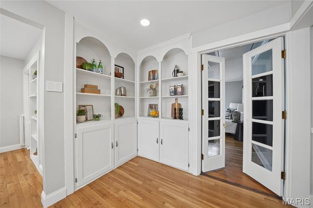 1612 Dougherty Ferry Road, Kirkwood, MO 63122