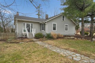 1612 Dougherty Ferry Road, Kirkwood, MO 63122