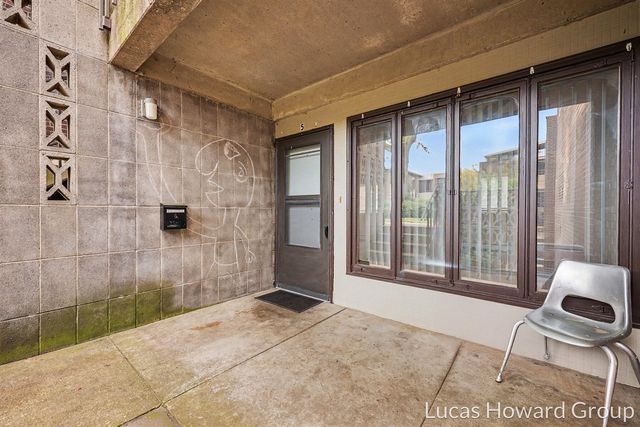 815 S Despelder Street 5, Grand Haven, MI 49417
