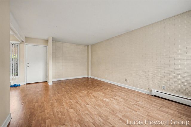 815 S Despelder Street 5, Grand Haven, MI 49417