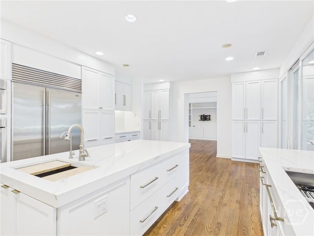 3 Pineside Lane, Savannah, GA 31411