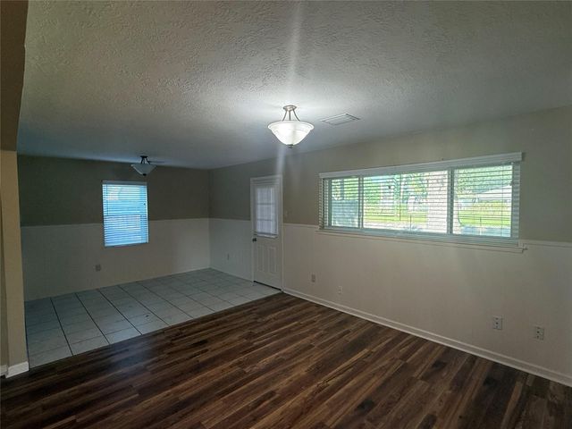 1501 Deer Avenue, Deer Park, TX 77536