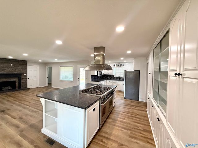 3270 Hall Drive, Southside, AL 35907