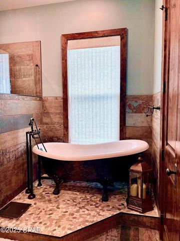 4529 Misty Lane, Lynn Haven, FL 32444