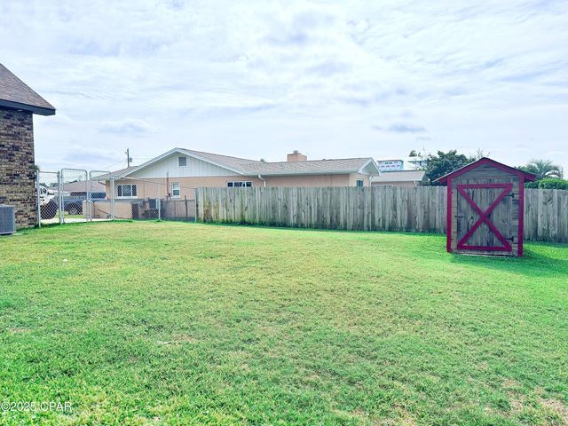 4529 Misty Lane, Lynn Haven, FL 32444