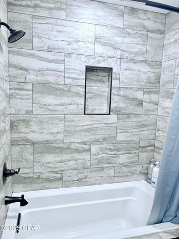 4529 Misty Lane, Lynn Haven, FL 32444