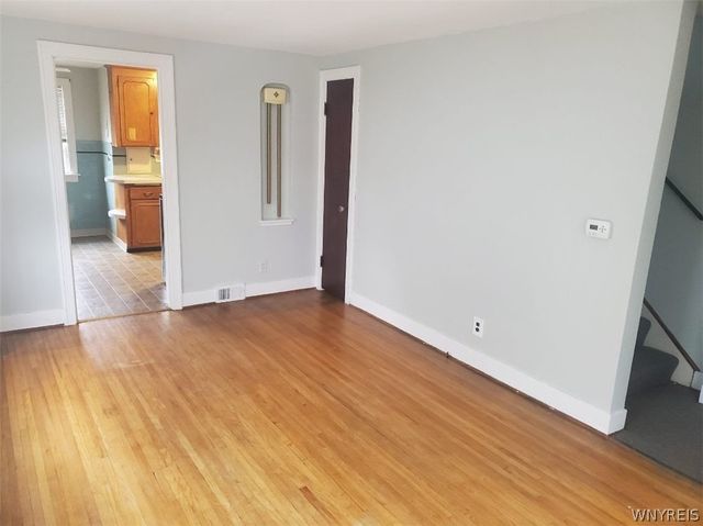 42 Onondaga Avenue, West Seneca, NY 14220
