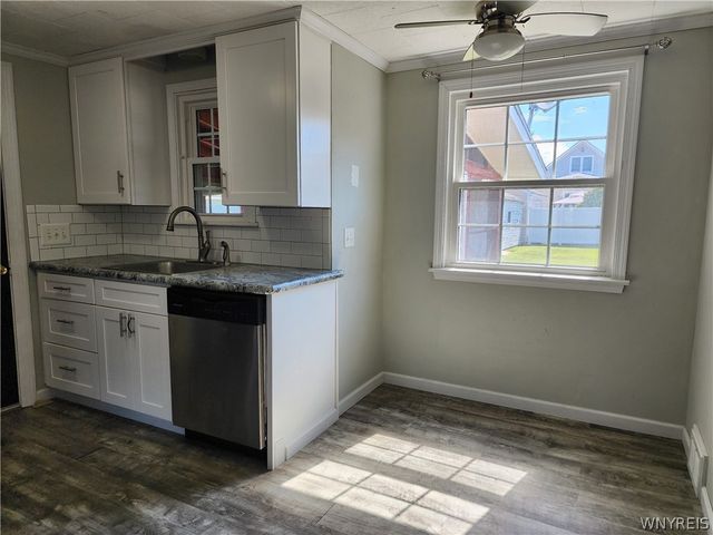 42 Onondaga Avenue, West Seneca, NY 14220