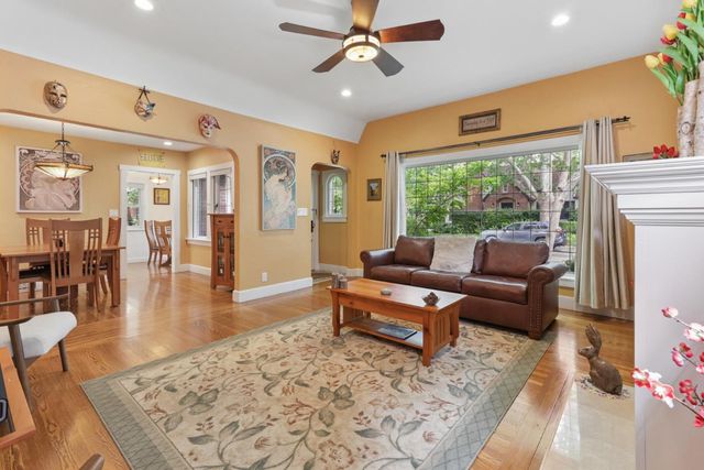 440 Santa Ynez Way, Sacramento, CA 94816