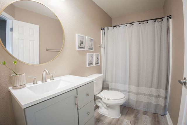 1001 Krenek Tap Road 2502, College Station, TX 77840