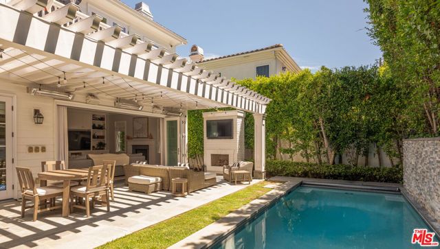 10334 Lorenzo Drive, Los Angeles, CA 90064