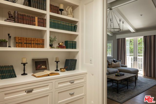 10334 Lorenzo Drive, Los Angeles, CA 90064