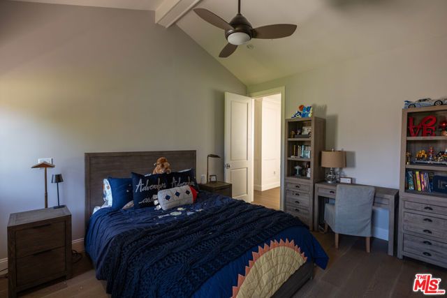 10334 Lorenzo Drive, Los Angeles, CA 90064