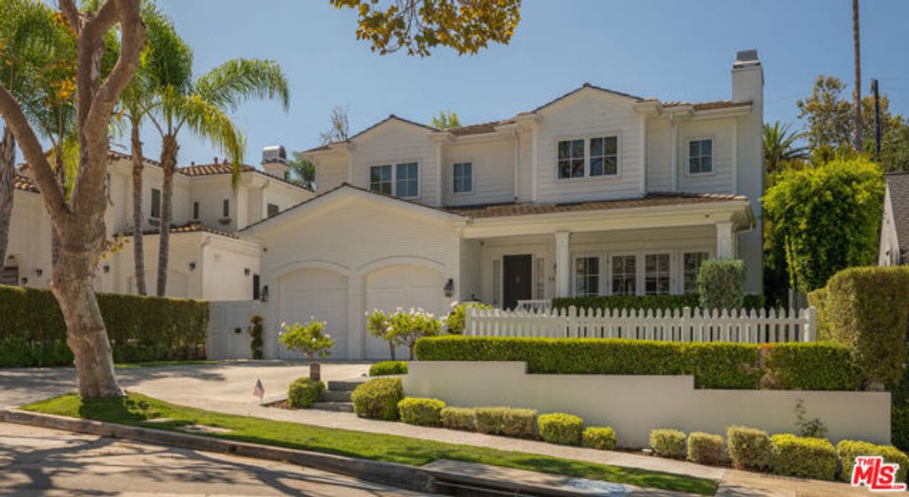 10334 Lorenzo Drive, Los Angeles, CA 90064