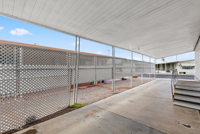 305 S VAL VISTA Drive 243, Mesa, AZ 85204