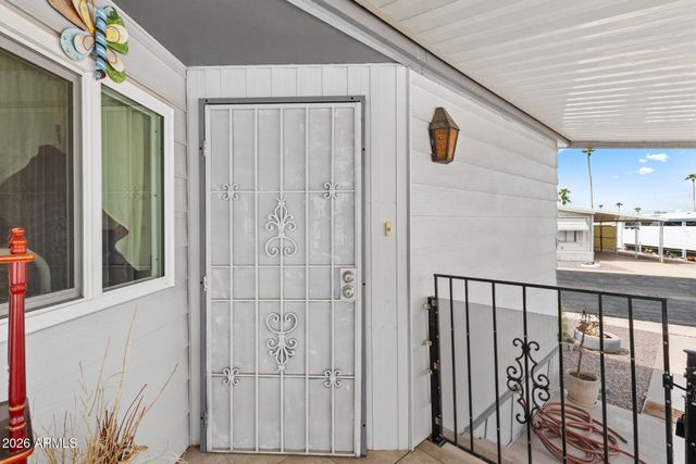 305 S VAL VISTA Drive 243, Mesa, AZ 85204
