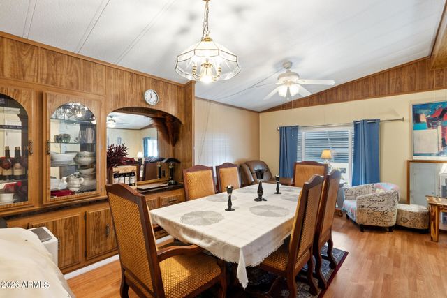 305 S VAL VISTA Drive 243, Mesa, AZ 85204