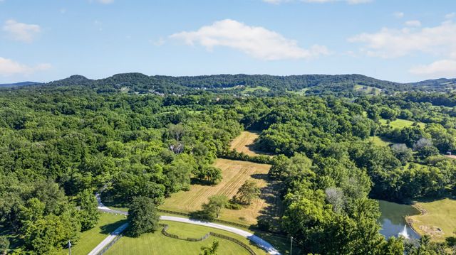8992 Horton Hwy, College Grove, TN 37046