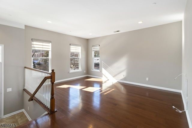 7 Maple Ave 6, Morristown Town, NJ 07960
