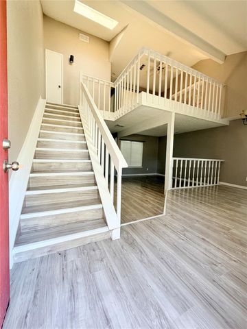 12955 Wirevine Lane, Houston, TX 77072