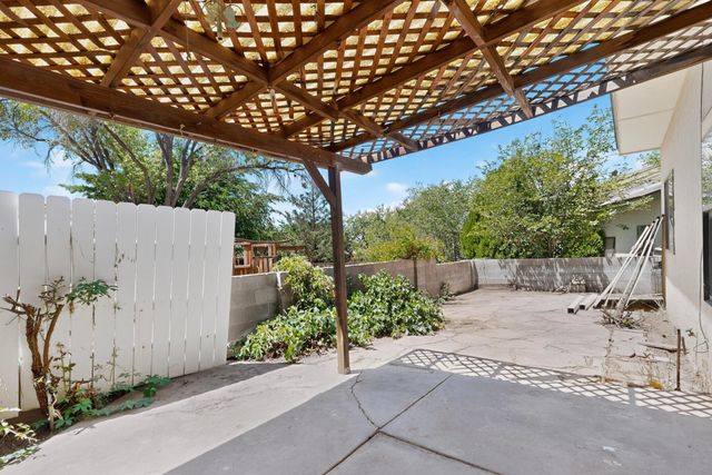 6456 Pine Park Place NE, Albuquerque, NM 87109