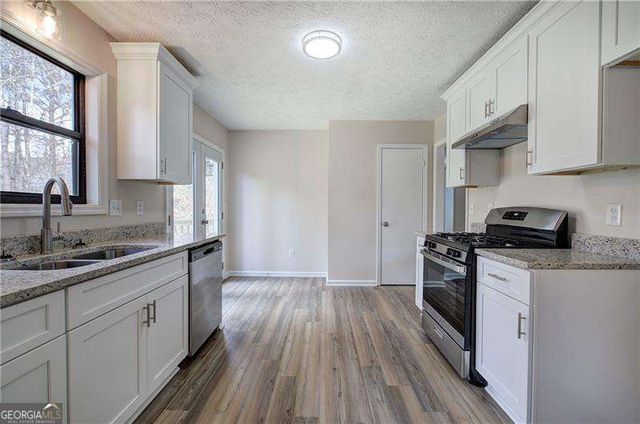 3471 Stallion Court, Powder Springs, GA 30127