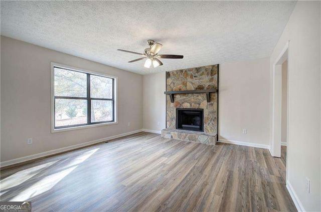 3471 Stallion Court, Powder Springs, GA 30127