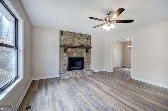 3471 Stallion Court, Powder Springs, GA 30127