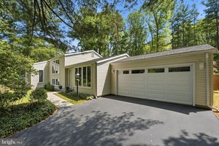 10929 HOWLAND DR, Reston, VA 20191