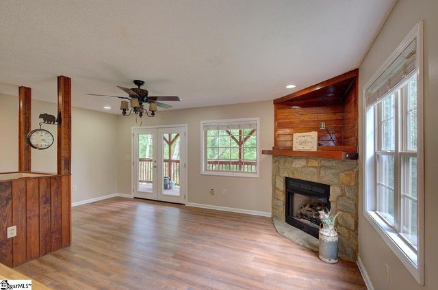 189 Caledonia Road, Landrum, SC 29356