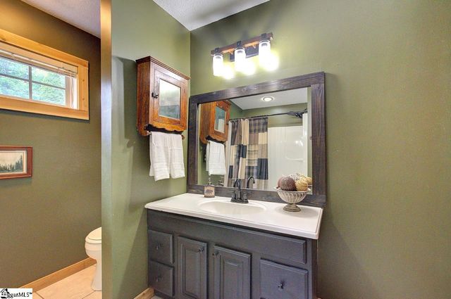 189 Caledonia Road, Landrum, SC 29356