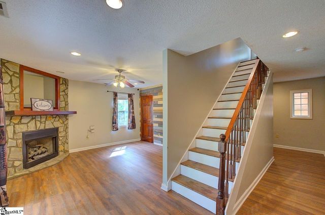 189 Caledonia Road, Landrum, SC 29356
