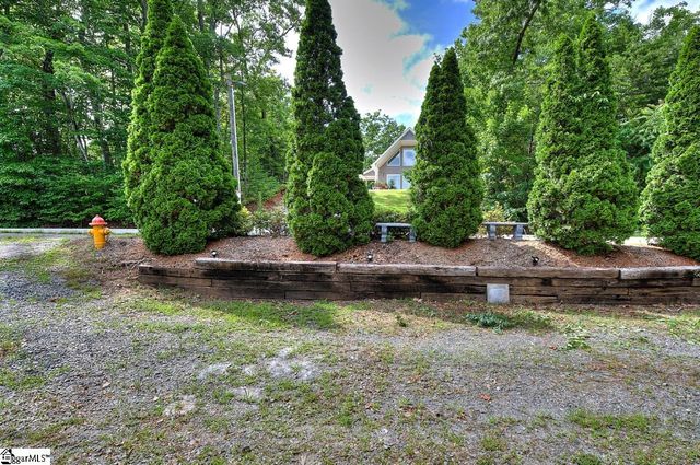 189 Caledonia Road, Landrum, SC 29356