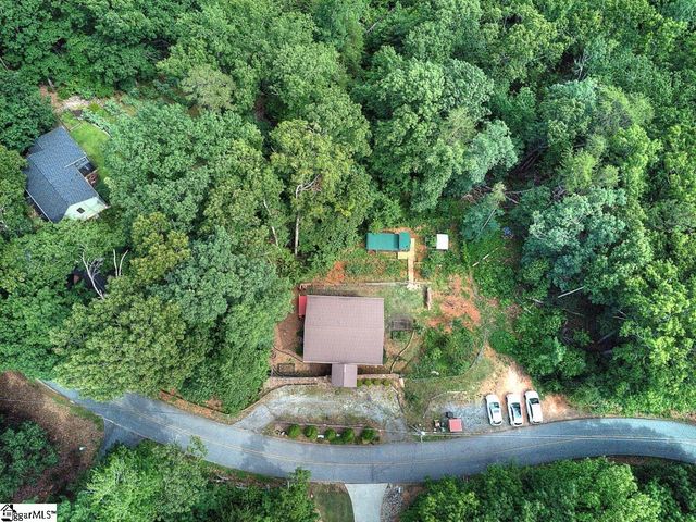 189 Caledonia Road, Landrum, SC 29356