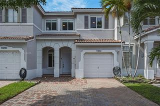 11202 NW 56th Street, Doral, FL 33178