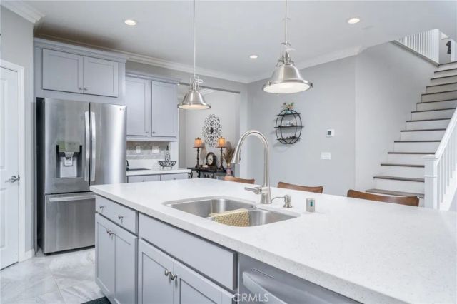 5960 Brown Court, Fontana, CA 92336