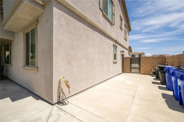 5960 Brown Court, Fontana, CA 92336