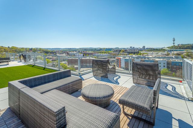 411 Fairpoint Street 203, Chattanooga, TN 37405