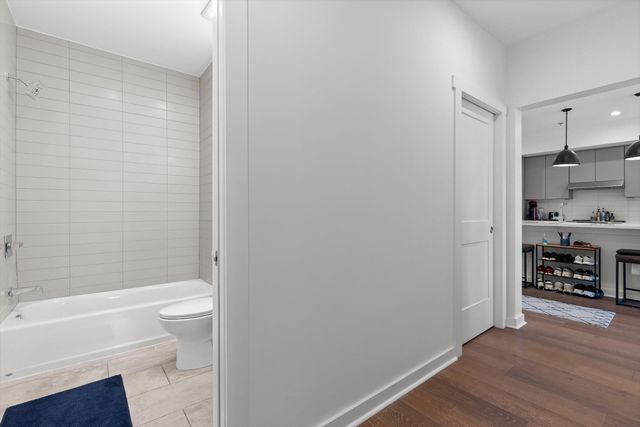 411 Fairpoint Street 203, Chattanooga, TN 37405
