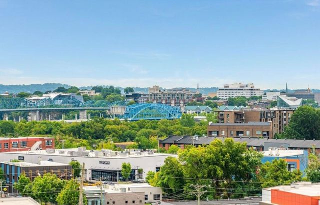 411 Fairpoint Street 203, Chattanooga, TN 37405