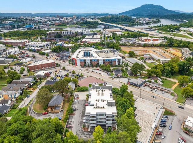 411 Fairpoint Street 203, Chattanooga, TN 37405