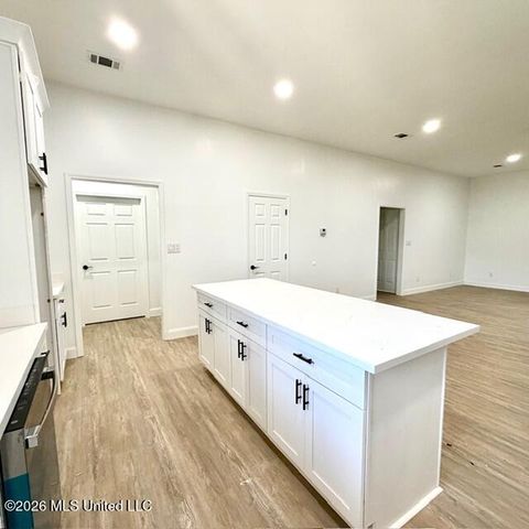 2313 Broadmoor Drive, Gautier, MS 39553