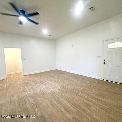 2313 Broadmoor Drive, Gautier, MS 39553