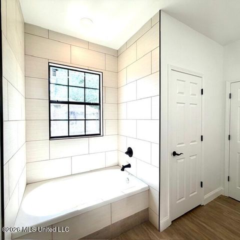 2313 Broadmoor Drive, Gautier, MS 39553
